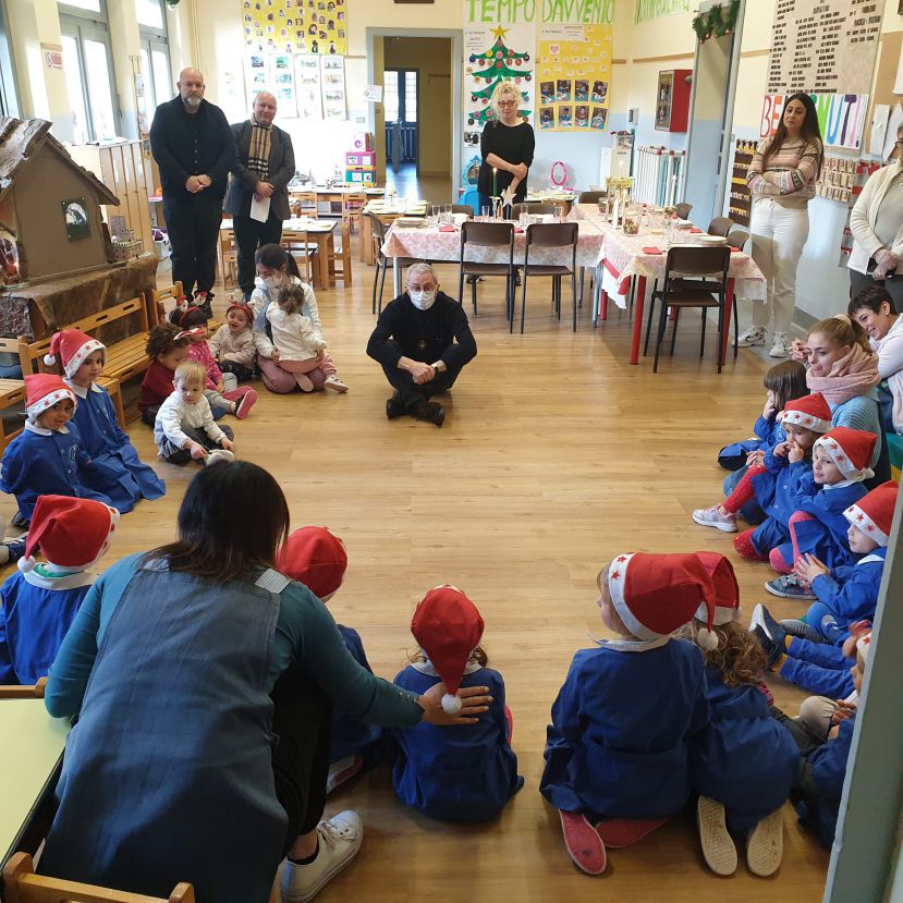 Il Vescovo Ovidio in visita alla scuola materna &quot;San Giovanni&quot;